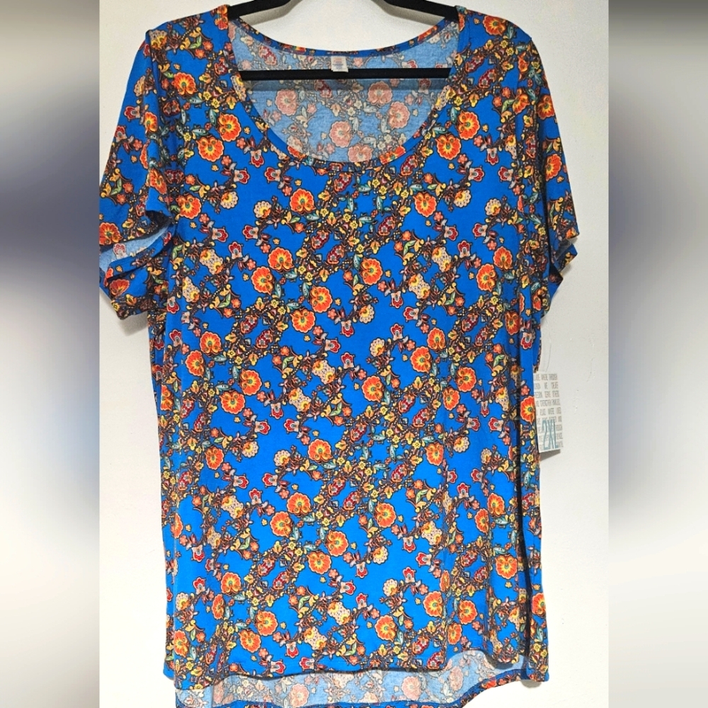 Lularoe Classic T 2xl